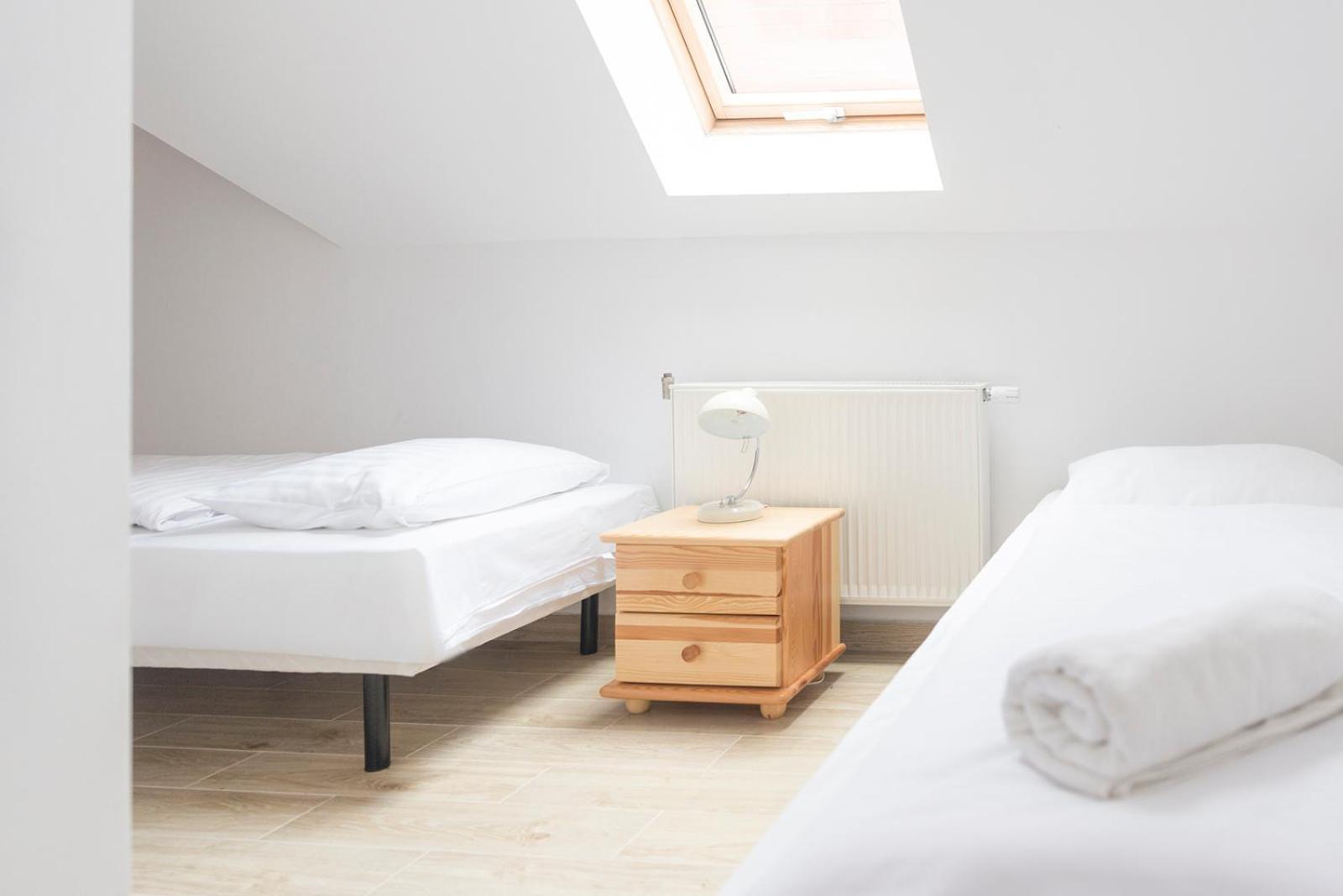 Parkowa Polana Myweek Apartment Polanica-Zdroj Bilik gambar