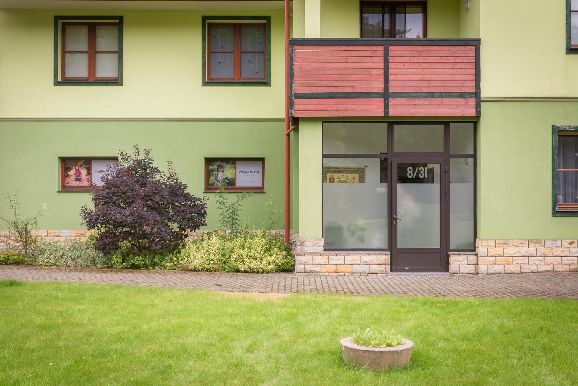 Parkowa Polana Myweek Apartment Polanica-Zdroj Bilik gambar