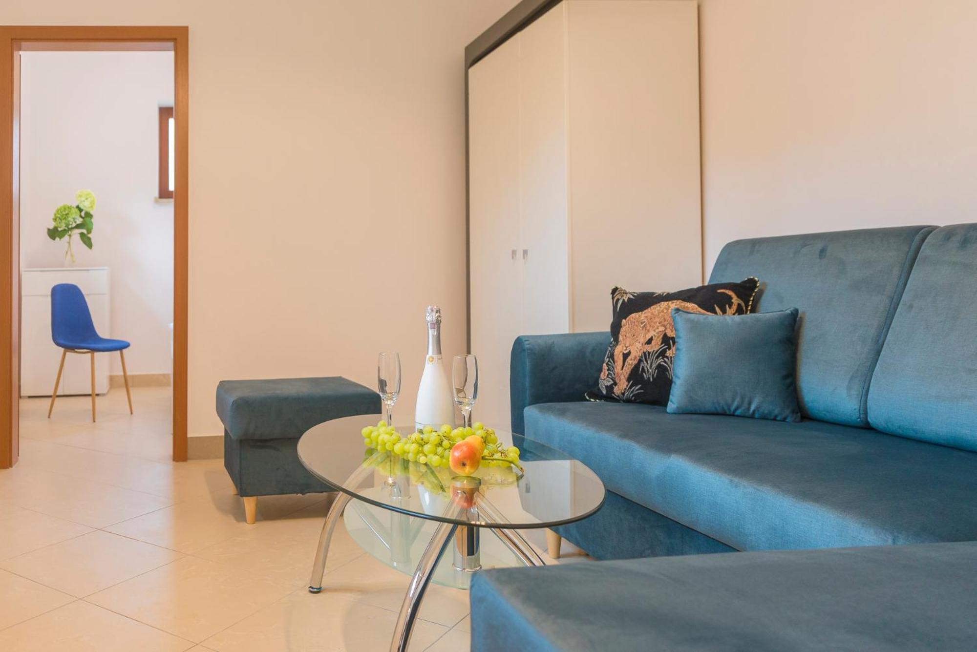 Parkowa Polana Myweek Apartment Polanica-Zdroj Bilik gambar