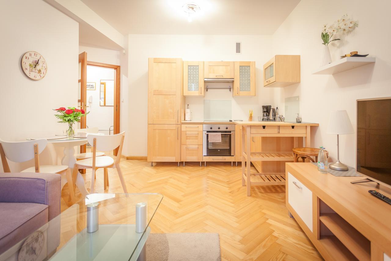 Parkowa Polana Myweek Apartment Polanica-Zdroj Luaran gambar