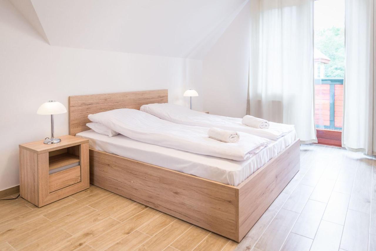 Parkowa Polana Myweek Apartment Polanica-Zdroj Luaran gambar